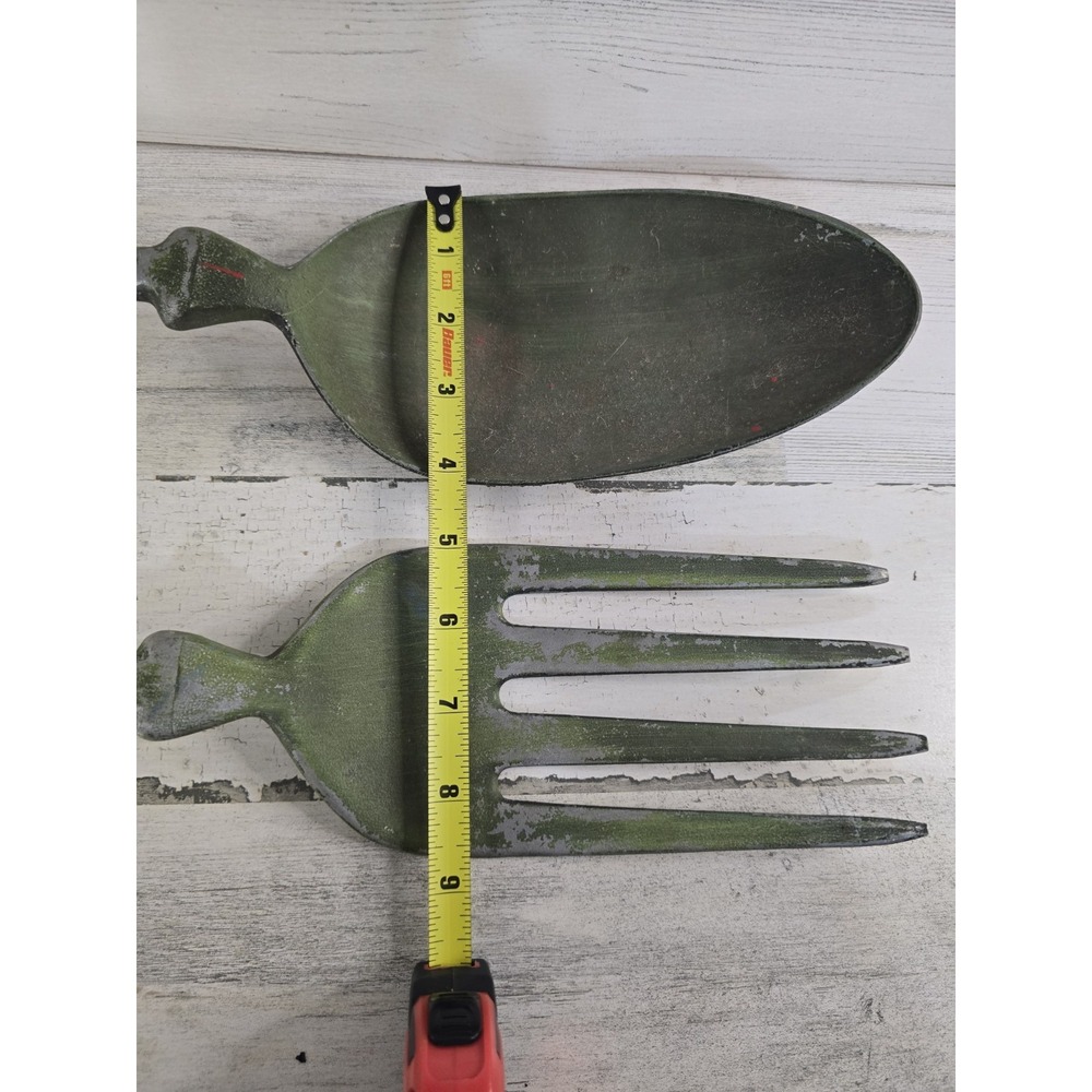 Vintage Style Large Metal Fork and Spoon Wall Decor Set Distressed Green 21" - Picture 5 of 5